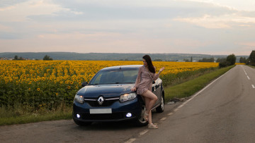 обоя автомобили, -авто с девушками, renault, logan