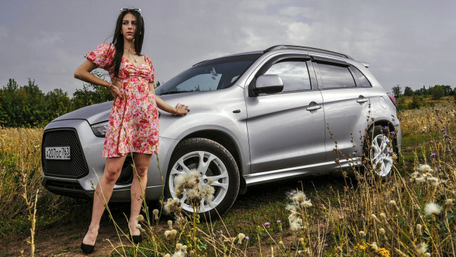 Обои картинки фото автомобили, -авто с девушками, mitsubishi, asx