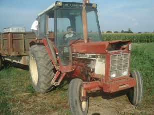 Картинка техника тракторы