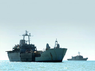 обоя корабли, разные, вместе