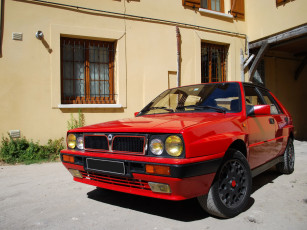 Картинка автомобили lancia