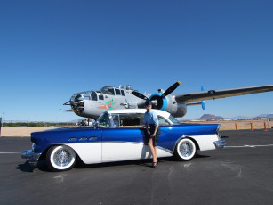 Картинка автомобили авто девушками buick