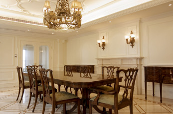 Картинка интерьер столовая стулья светильники стол