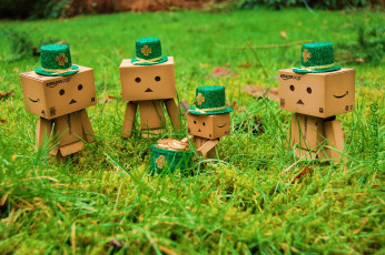Картинка разное данбо danboard трава шляпы коробочки