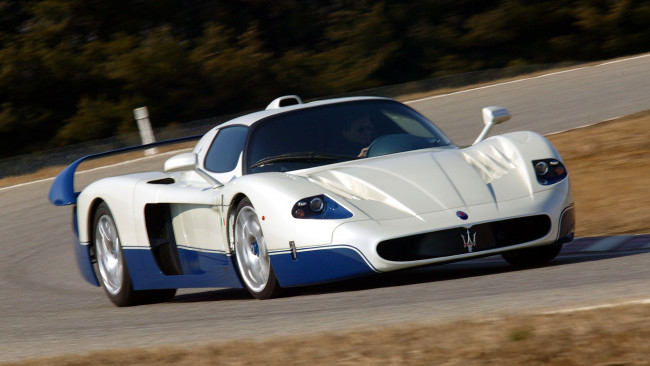 Обои картинки фото maserati, mc12, автомобили, эксклюзивные, спортивные, s, p, a, бизнес-класс, италия
