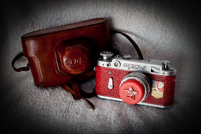 Обои картинки фото бренды, fed, камера, model, pe02, fed-2, фон