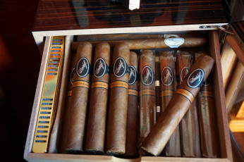 Картинка бренды davidoff сигары