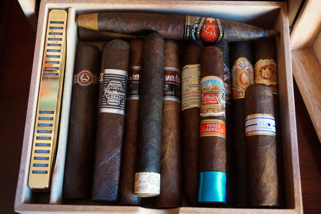 Обои картинки фото бренды, - другое, сигары