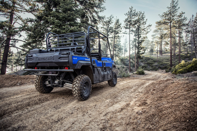 Обои картинки фото мотоциклы, квадроциклы, kawasaki