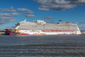 Картинка корабли лайнеры круиз лайнер