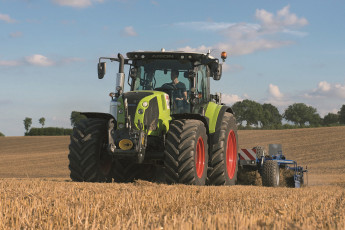 Картинка техника тракторы claas