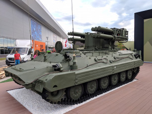 Картинка зрк+сосна техника военная+техника выставка оружия зрк сосна российское оружие зенитный ракетный комплекс