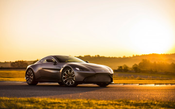 Картинка автомобили aston+martin закат серый vantage астон мартин