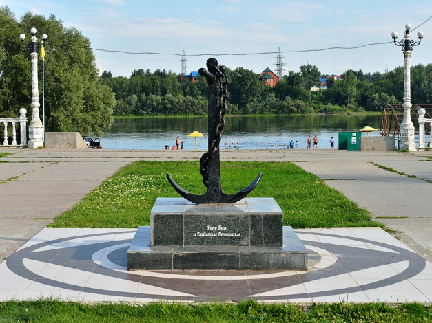 Обои картинки фото города, - памятники,  скульптуры,  арт-объекты, скульптура, памятник, город