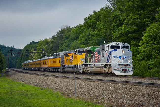 Обои картинки фото техника, поезда, локомотив, состав