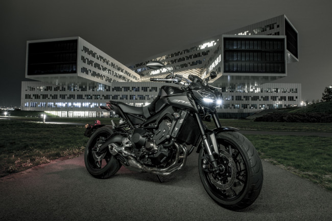 Обои картинки фото yamaha mt-09, мотоциклы, yamaha, ямаха, здание, wallhaven, сумерки, 500px