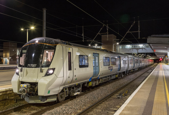 Обои картинки фото техника, электровозы, состав, локомотив