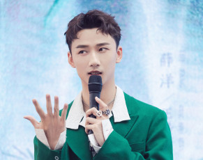 Картинка мужчины li+bo+wen li bo wen