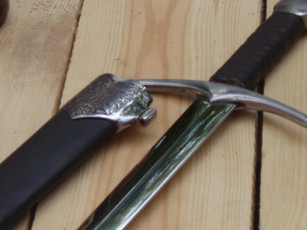 Картинка мастер геннадий веклюк оружие