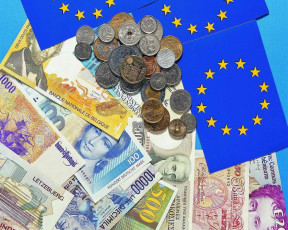 Картинка разное золото купюры монеты