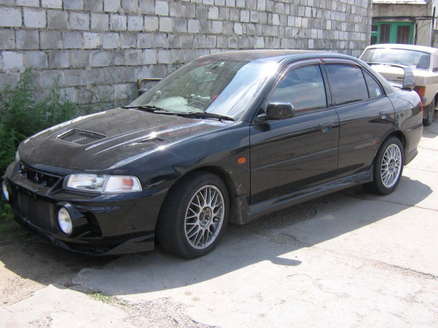Обои картинки фото mitsubishi, lancer, evolution, iv, автомобили