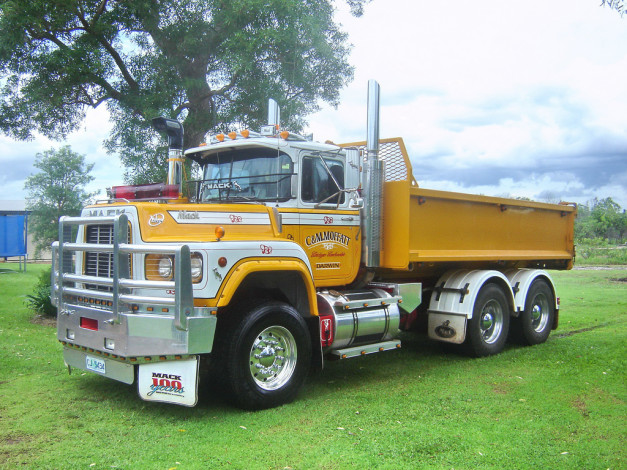 Обои картинки фото автомобили, mack