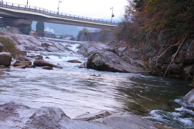 Обои картинки фото природа, реки, озера, мост, камни