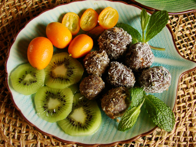 Обои картинки фото еда, разное, киви