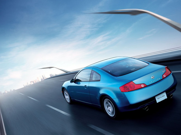 Обои картинки фото nissan, skyline, автомобили, datsun, шоссе, голубой