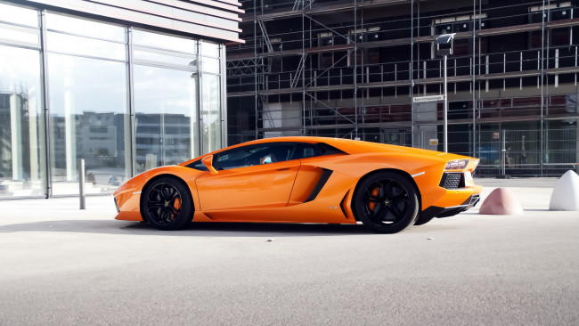 Обои картинки фото lamborghini, aventador, автомобили, стиль, изящество, мощь, скорость, автомобиль