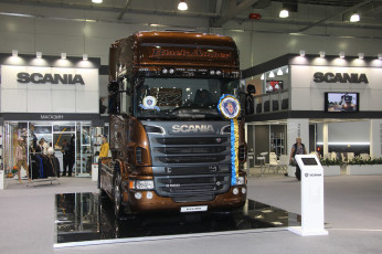 Картинка scania автомобили выставки уличные фото ab судовые автобусы дизельные двигатели швеция грузовые