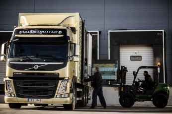 Картинка volvo автомобили trucks грузовые легковые aktiebolaget швеция