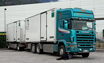 Картинка scania автомобили дизельные двигатели судовые швеция грузовые ab автобусы