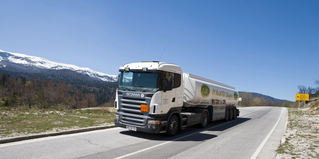 Обои картинки фото scania, r420, автомобили, швеция, автобусы, грузовые, ab, дизельные, двигатели, судовые