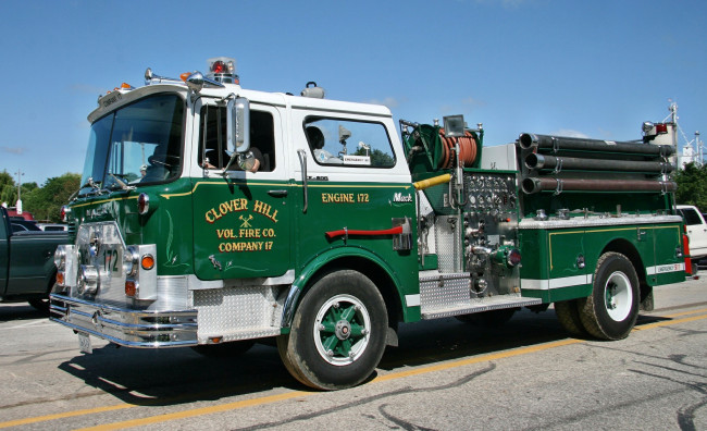 Обои картинки фото mack, автомобили, пожарные, машины, trucks, сша, тяжелые, грузовики, inc