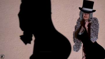 обоя 3д графика, люди , people, шляпа, стена, фон, шарф, тень, клыбка, взгляд, девушка