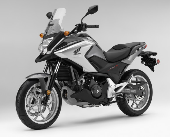 Обои картинки фото мотоциклы, honda