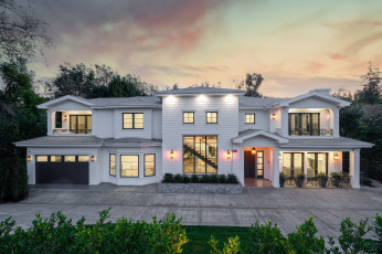 Картинка города -+здания +дома простор