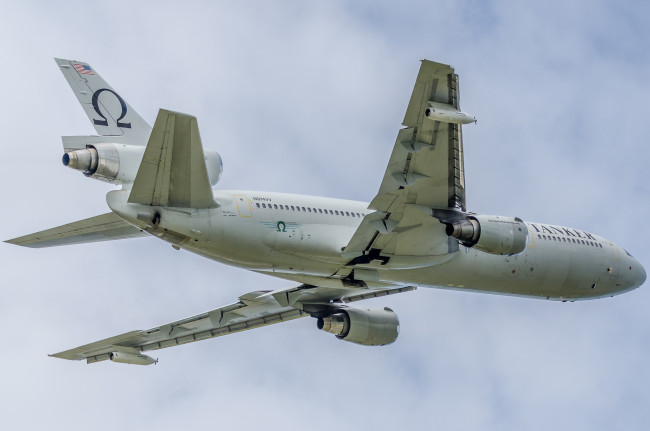 Обои картинки фото dc10 omega tanker, авиация, военно-транспортные самолёты, танкер