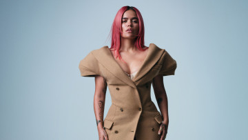 Картинка каrol+g+photoshoot+2023 музыка karol+g кароль джи певица лауреат премии гремми лучший новичок стиль реггетон