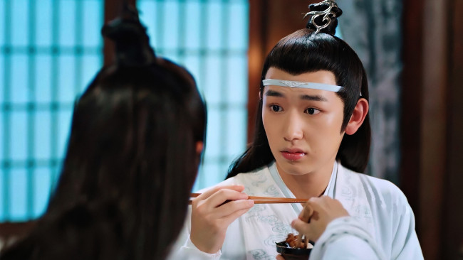 Обои картинки фото кино фильмы, the untamed, лань, сычжуй, циньи, еда