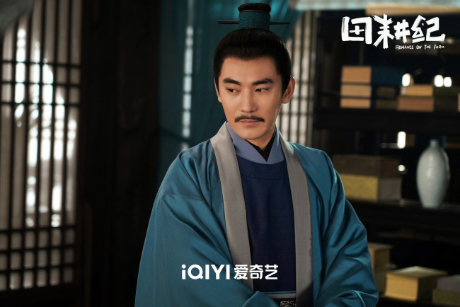 Обои картинки фото кино фильмы, romance on the farm, мужчина, усы