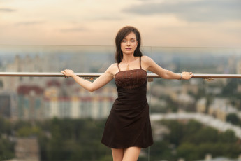 Картинка сексуальная+девушка девушки -+брюнетки +шатенки девушка женщина брюнетка темноволосая сексуальная модель звезда позирует разная обувь верхняя стильная одежда нижнее эротическое бельё трусы лифчик колготки чулки аксессуары макияж и множество элементов на фотографии