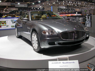 Картинка maserati quattroporte автомобили выставки уличные фото