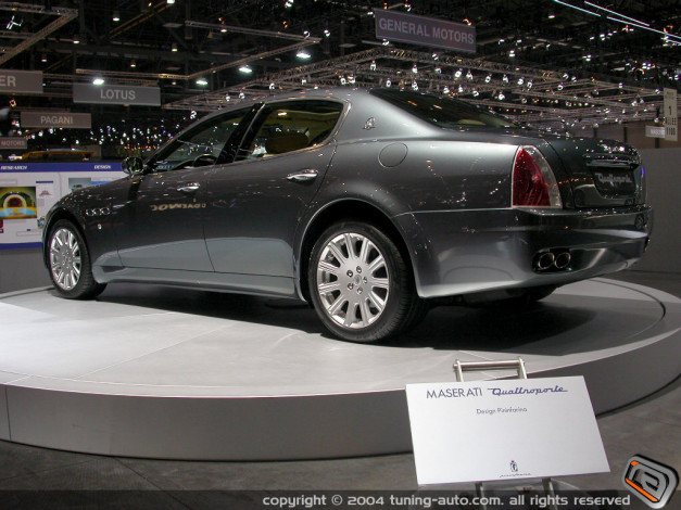 Обои картинки фото maserati, quattroporte, автомобили, выставки, уличные, фото