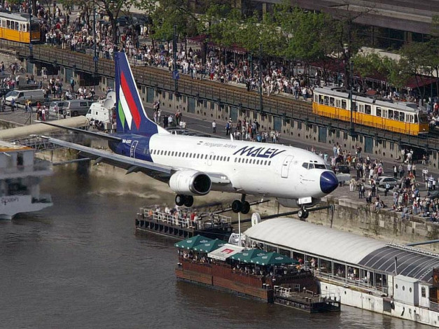 Обои картинки фото boeing, 737, авиация, пассажирские, самолёты