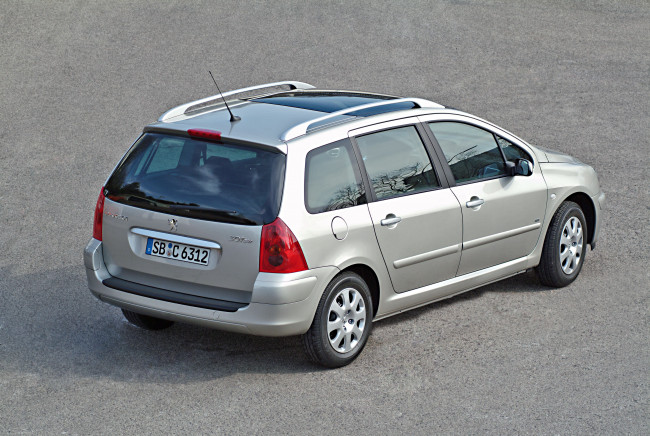 Обои картинки фото автомобили, peugeot, светлый, 307, sw