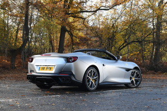 Картинка автомобили ferrari