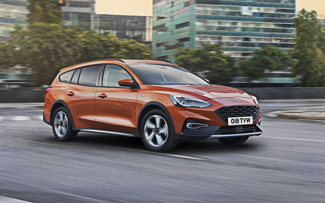 Обои картинки фото 2019 ford focus, автомобили, ford, универсал, фокус, форд, американские, оранжевый, фургон, вид, спереди