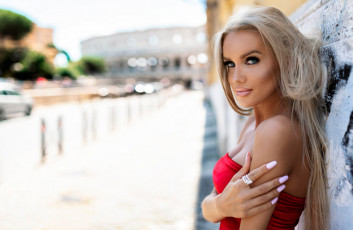 Картинка девушки -+лица +портреты девушка лицо модель портрет блондинка красотка красавица флирт секси поза взгляд макияж